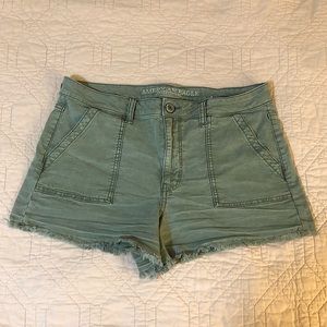 American Eagle hi rise festival short
